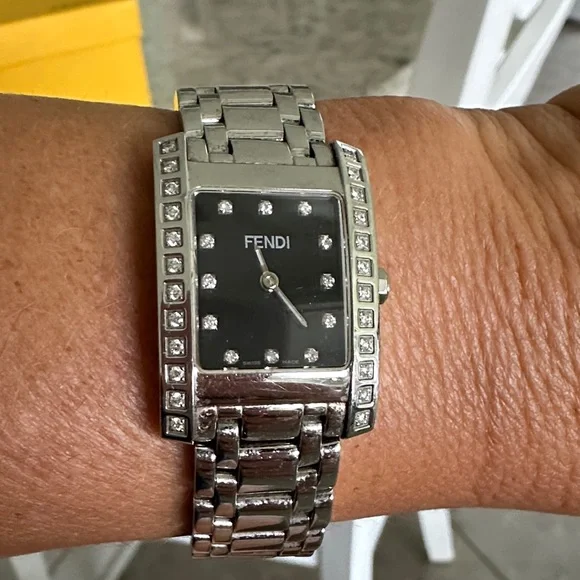 Fendi Silver Bracelet Watch with Dark Dial - Picture 7 of 14